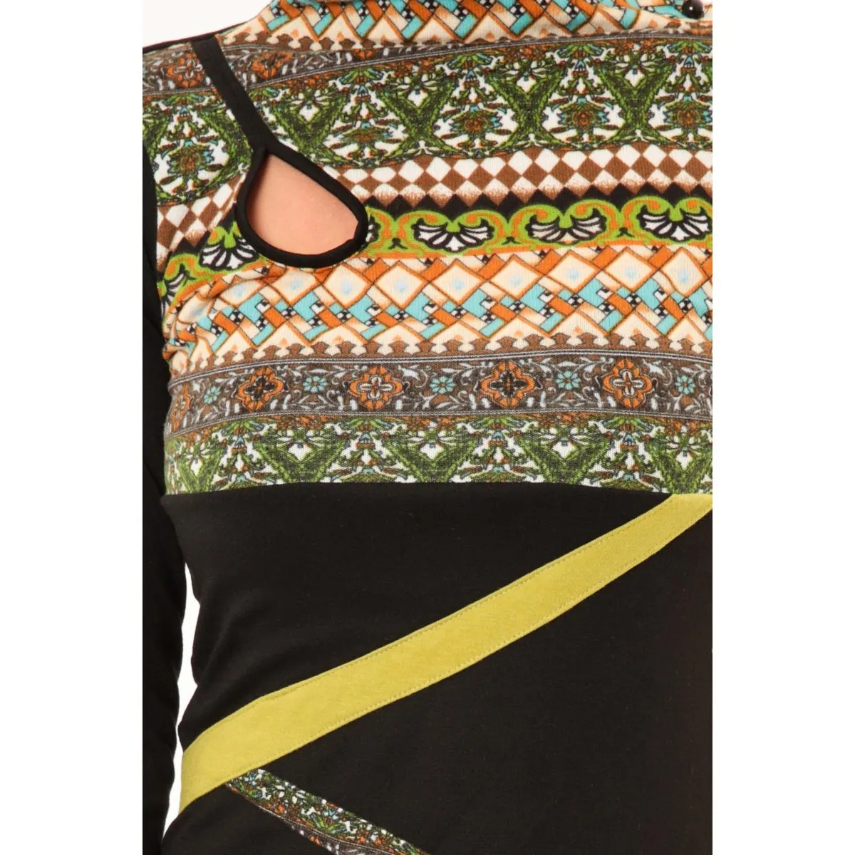 Robe Tribal BW622 vert