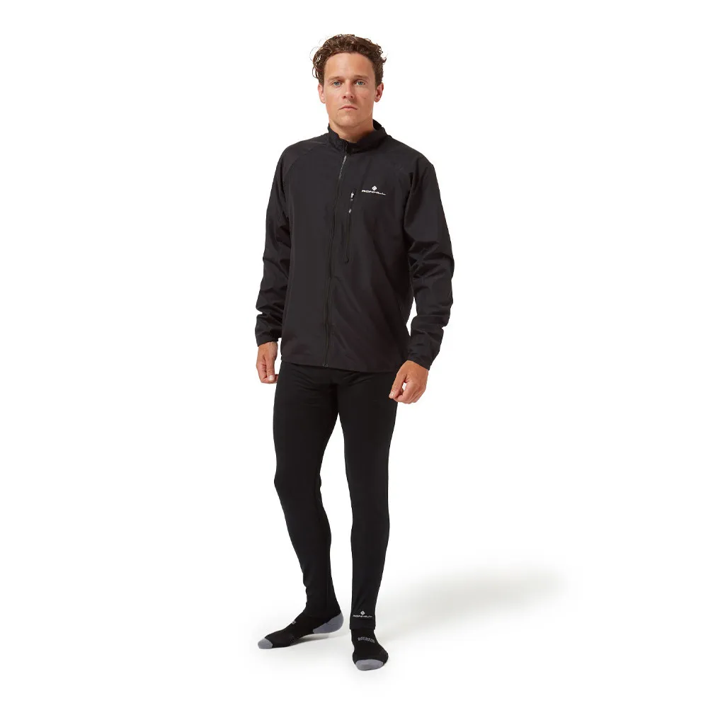 RONHILL CORE CHAQUETA RUNNING  SS25