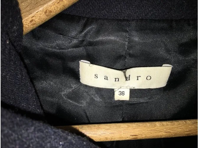 Sandro Capa Azul 