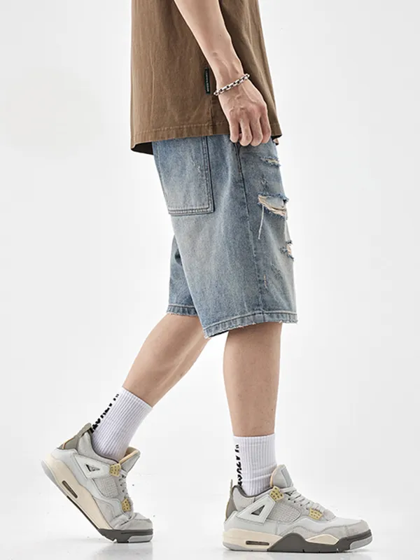 Shorts vaqueros con bolsillo de parche rasgados para hombre
