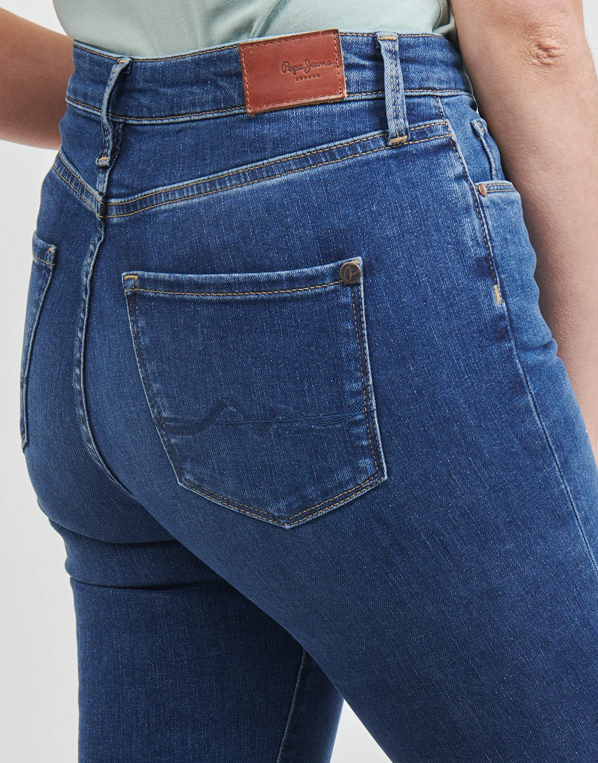 SKINNY FIT FLARE UHW