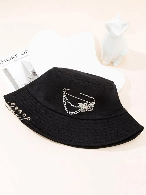 Sombrero de pescador con diseño de mariposa y imperdible