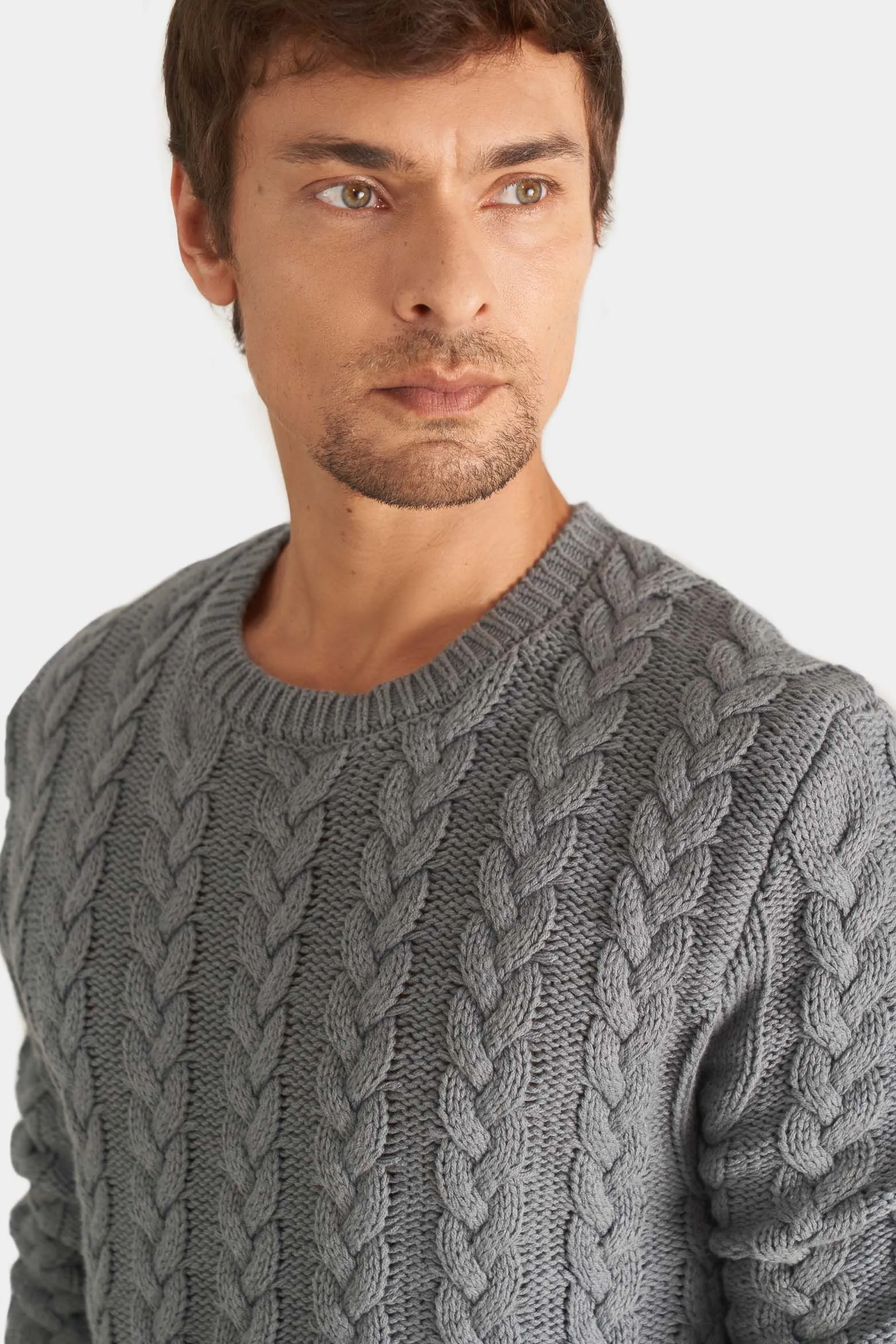 Sweater capri tejido en algodón para hombre textura trenzada
