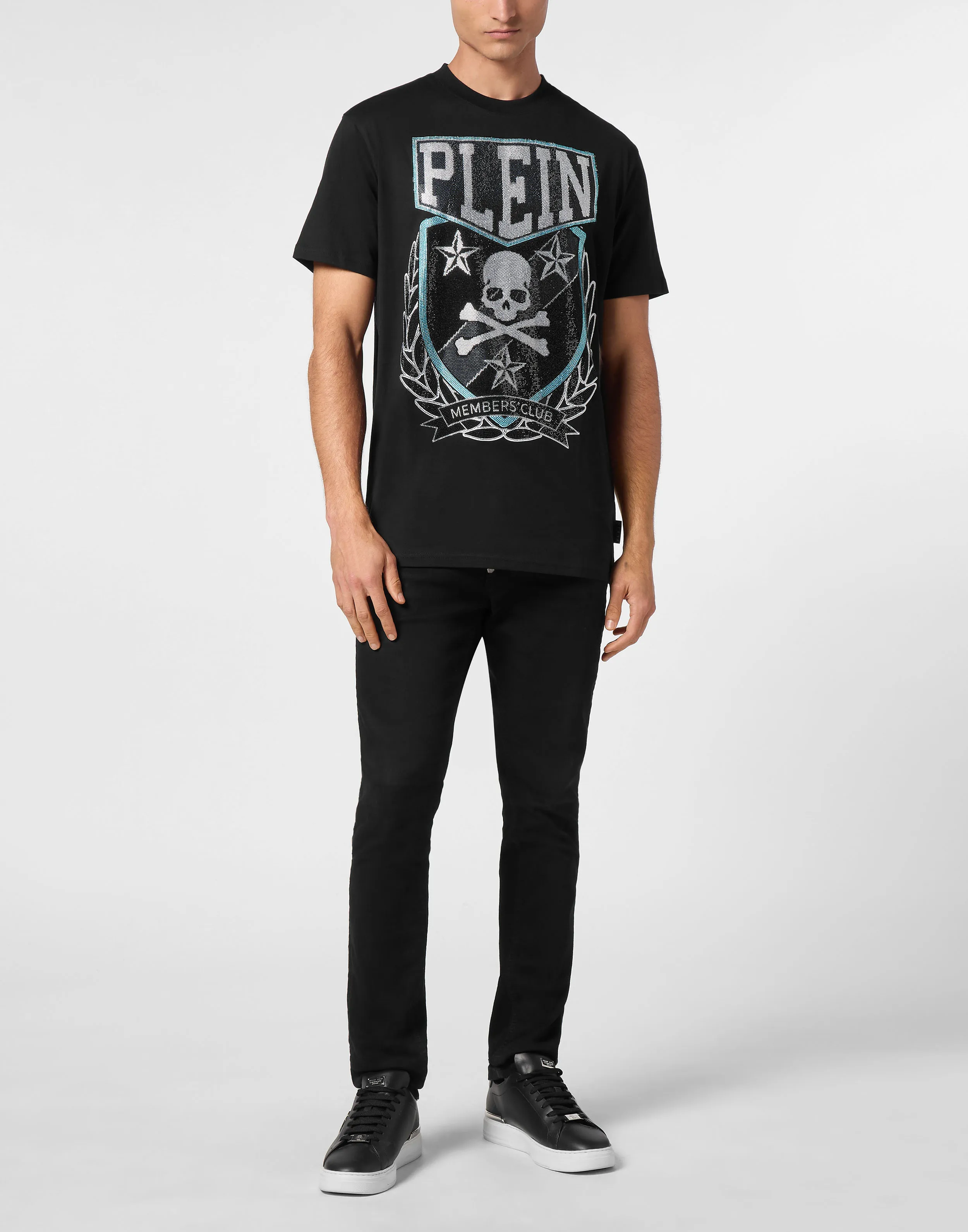 TSHIRT ROUND NECK SS WITH PATCH SKULL&BONES