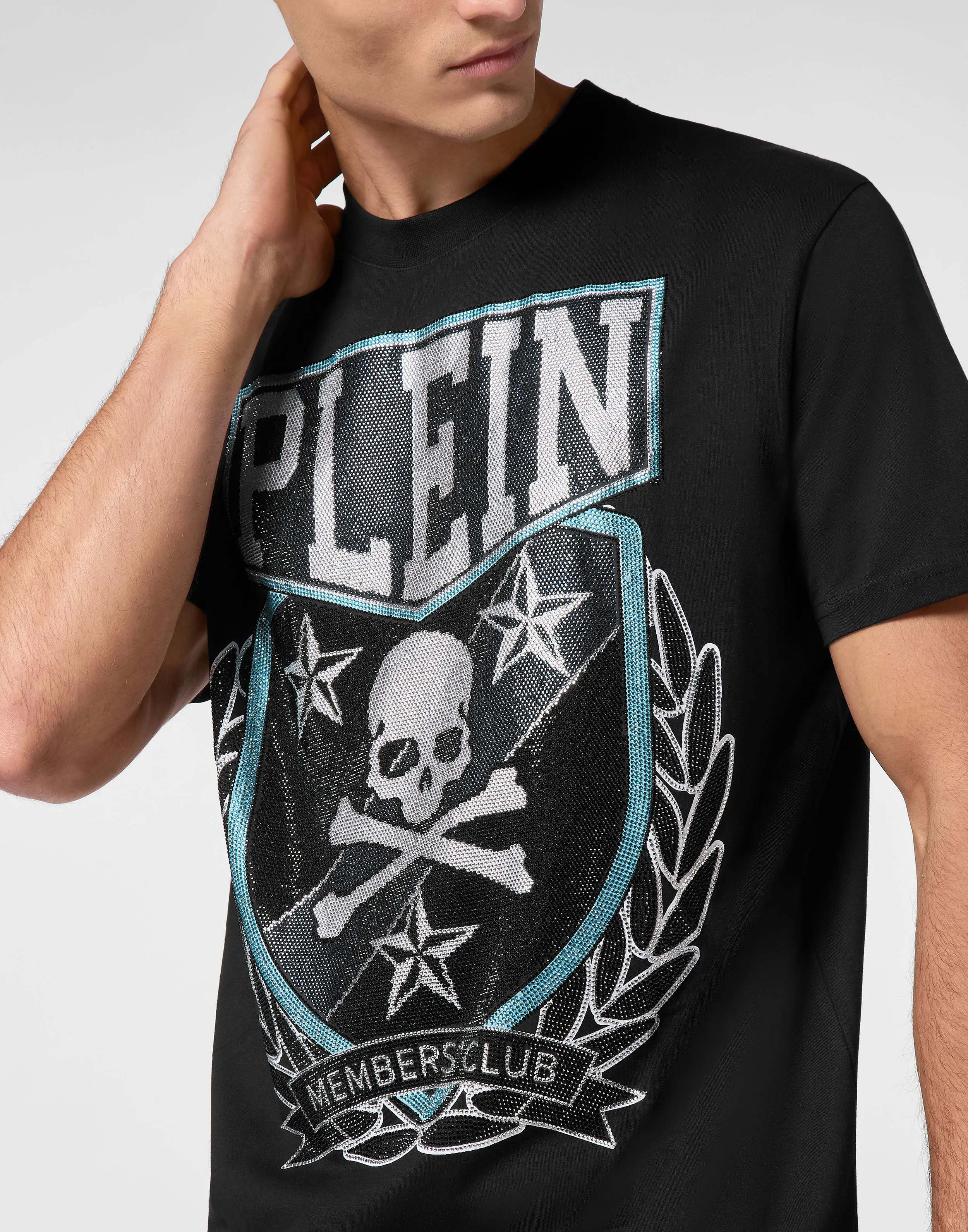 TSHIRT ROUND NECK SS WITH PATCH SKULL&BONES