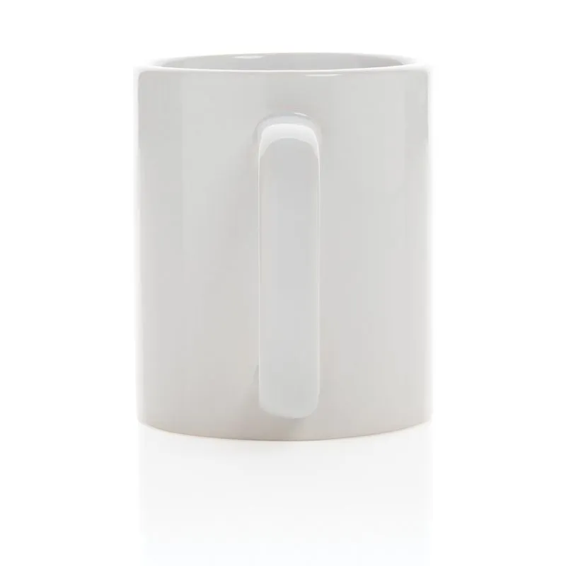 Taza básica de cerámica