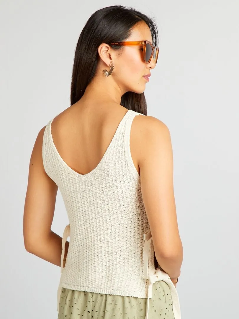 TOP DE GANCHILLO CON LAZOS  BEIGE