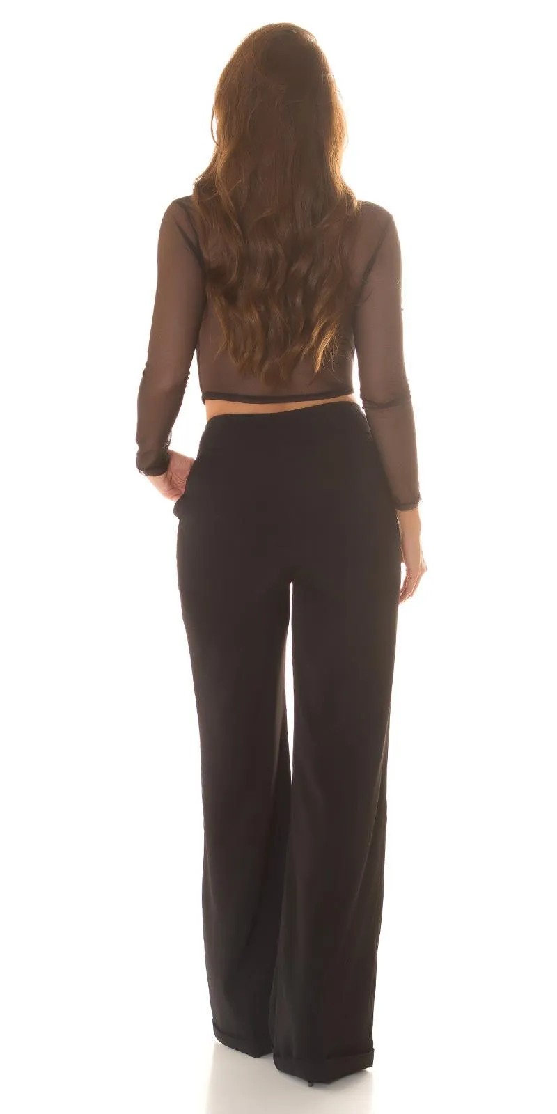 Top negro con toque transparente