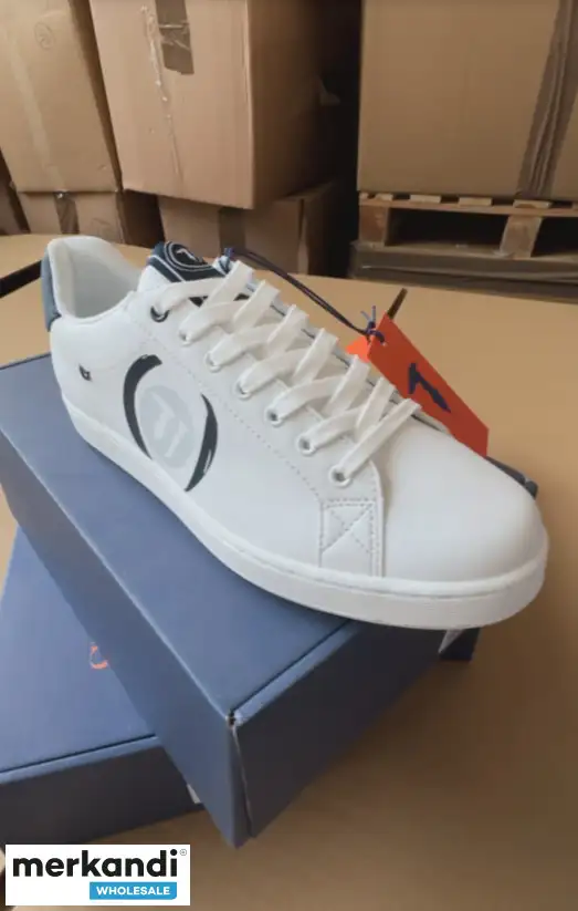 Trussardi Jeans Zapatos Hombre y Mujer!  ¡Lleno de productos de alto valor!