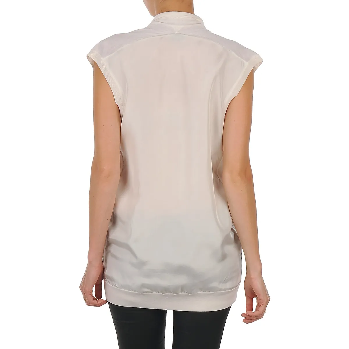 V NK TUNIC