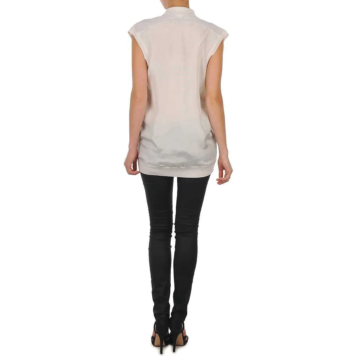 V NK TUNIC