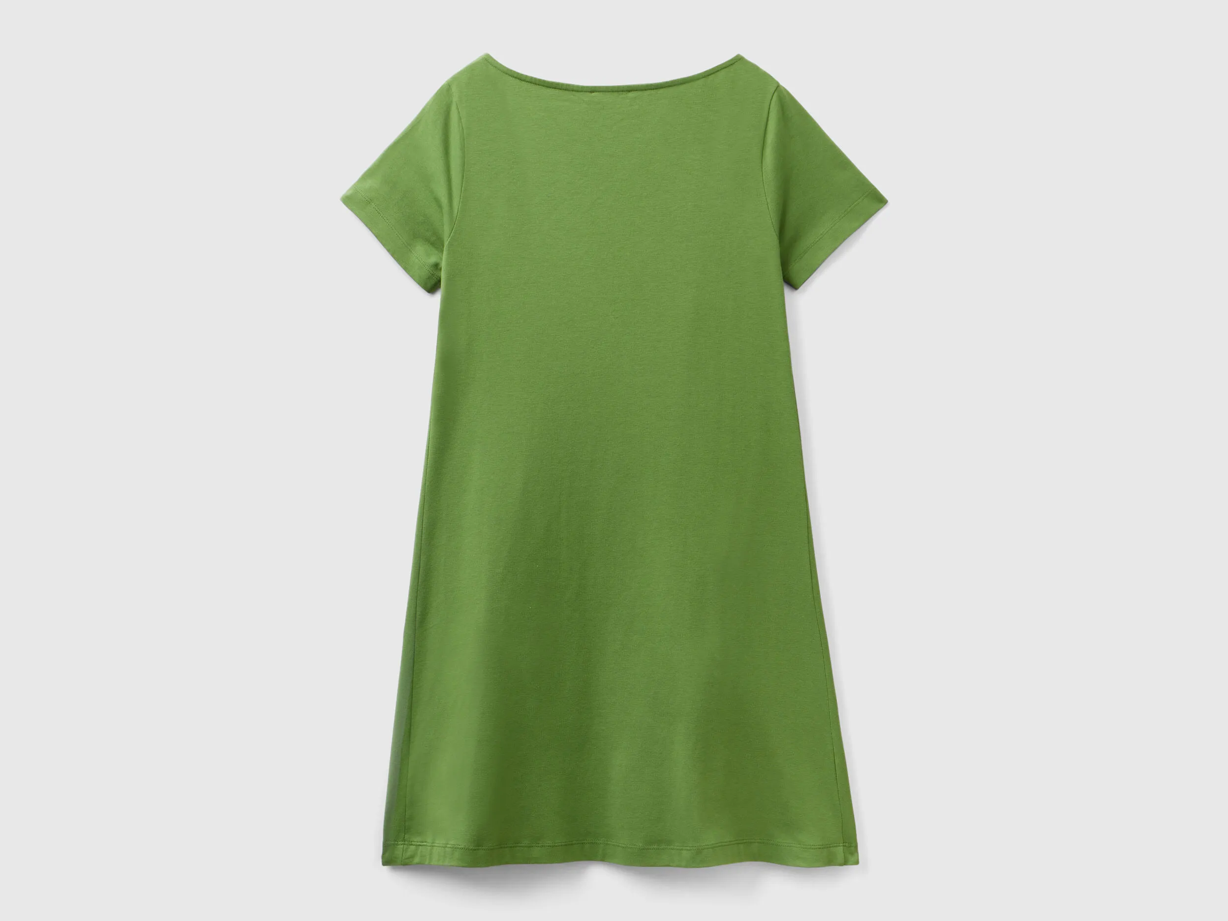 Vestido corto evasé