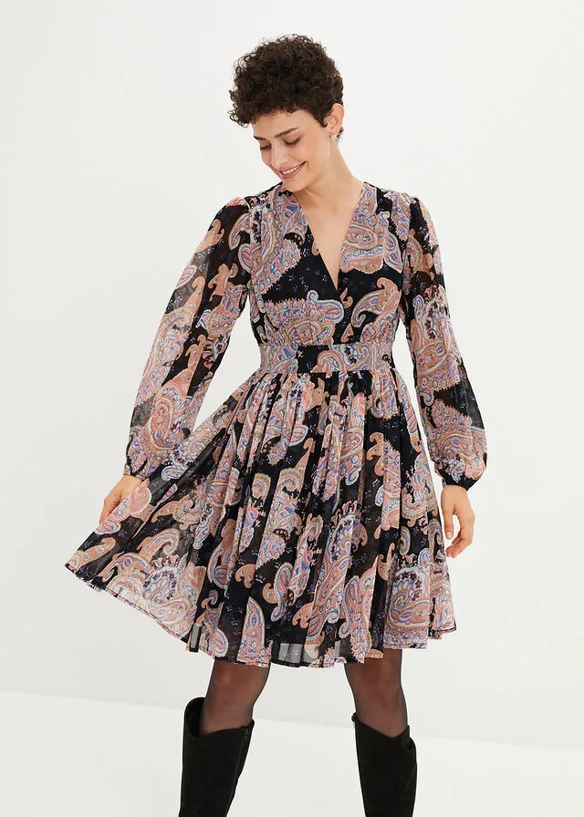 Vestido Negro con estampado paisley