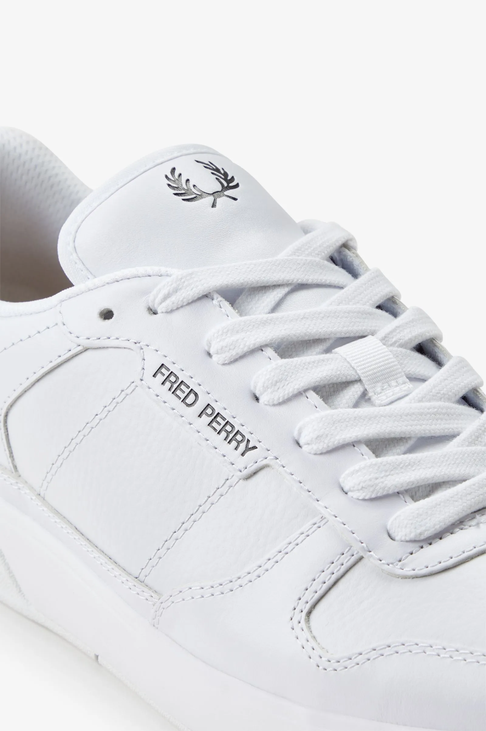 Zapatillas B300
