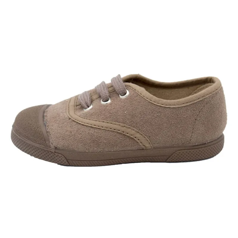 Zapatillas blandas de serraje con puntera