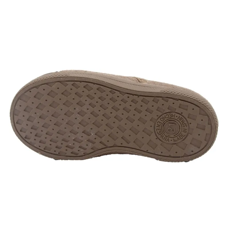 Zapatillas blandas de serraje con puntera
