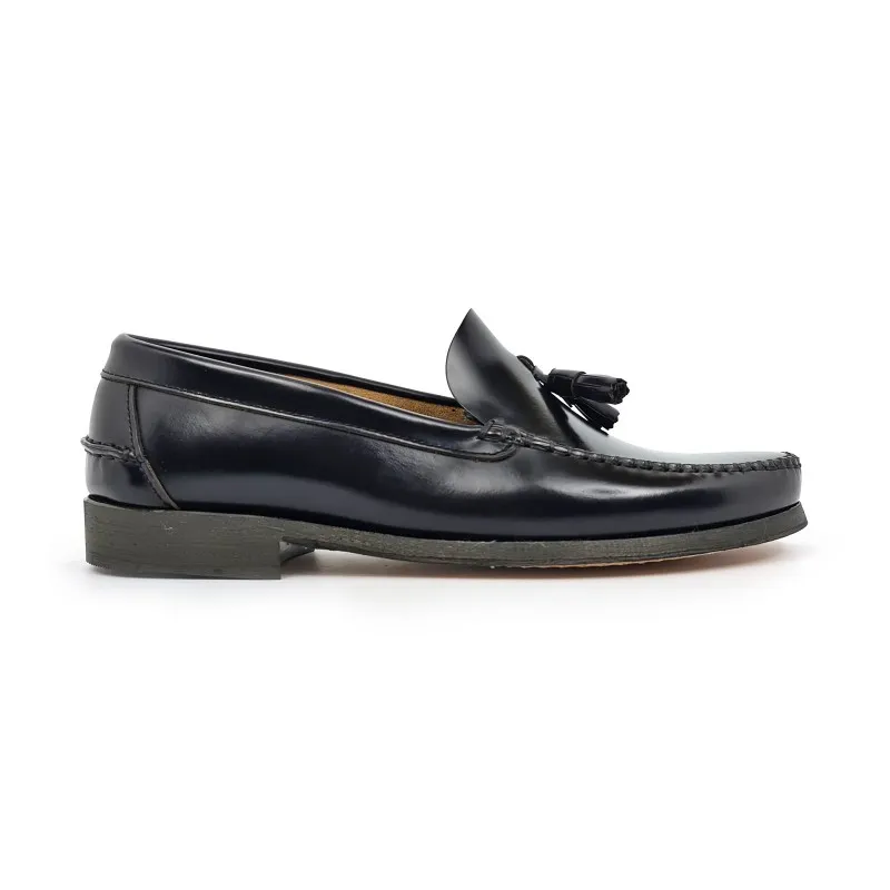 Zapatos Castellanos Hombre Piel Florentic Borlas Suela Cuero 702 Negro, de Manuel Medrano