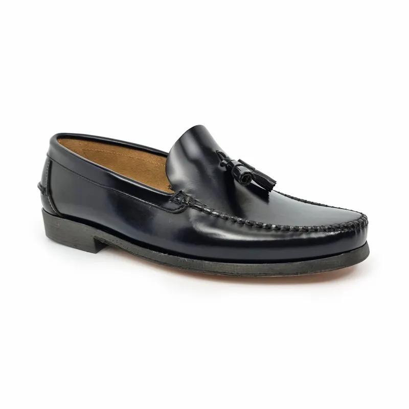 Zapatos Castellanos Hombre Piel Florentic Borlas Suela Cuero 702 Negro, de Manuel Medrano