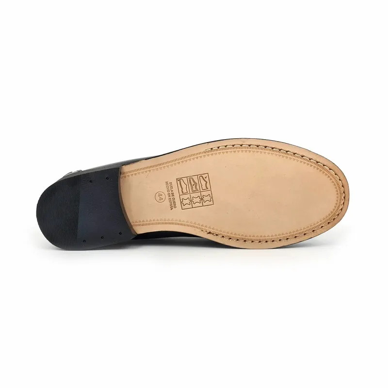 Zapatos Castellanos Hombre Piel Florentic Borlas Suela Cuero 702 Negro, de Manuel Medrano