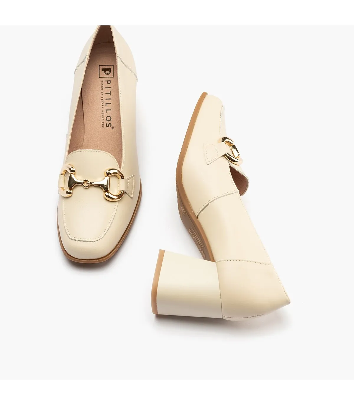 Zapatos de salón de mujer en piel con adorno hebilla metáli
