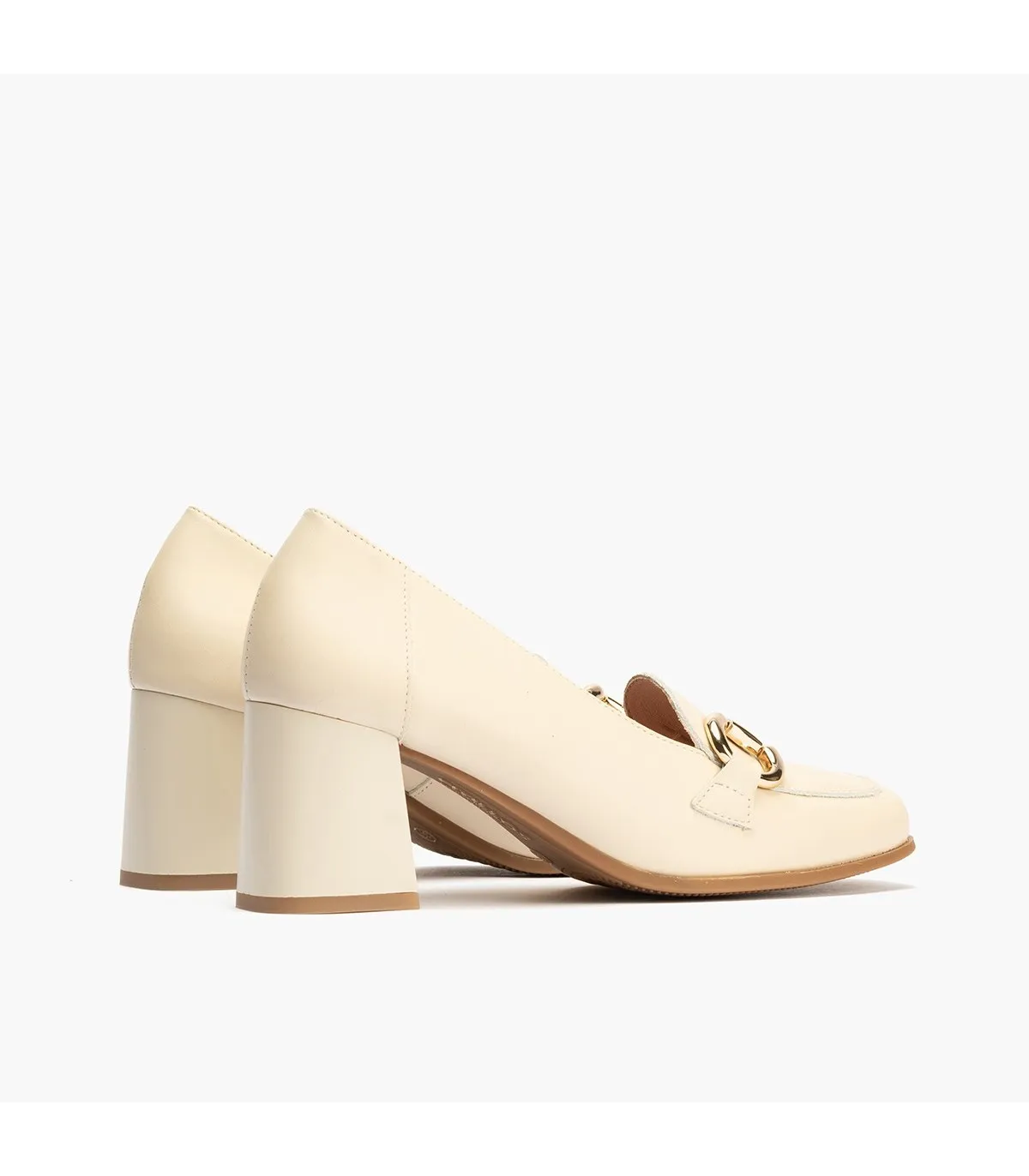 Zapatos de salón de mujer en piel con adorno hebilla metáli
